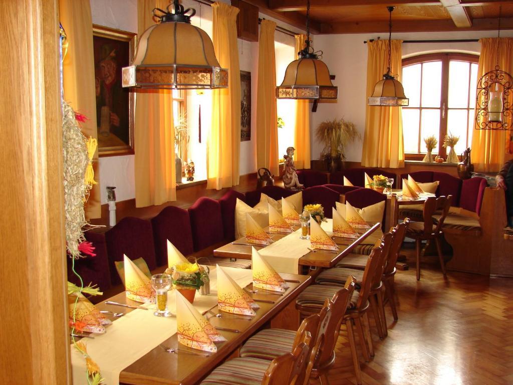Gasthaus Zur Traube Winterrieden ภายนอก รูปภาพ